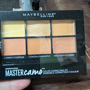 Maybelline Master Camo Concealer Kit - Yellow, Cream, Tan